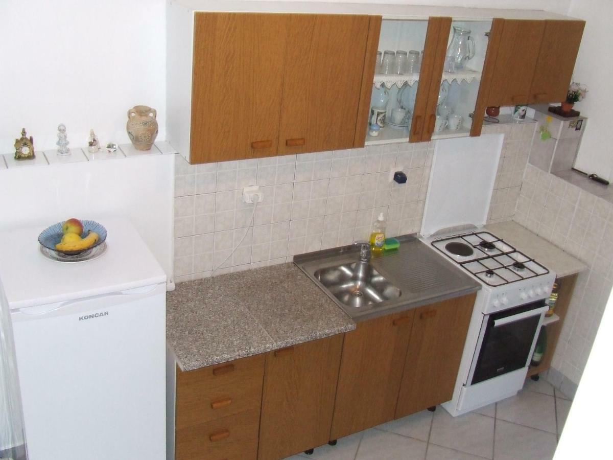 Kuca Za Odmor Matko House Matko Villa Pag Town Buitenkant foto