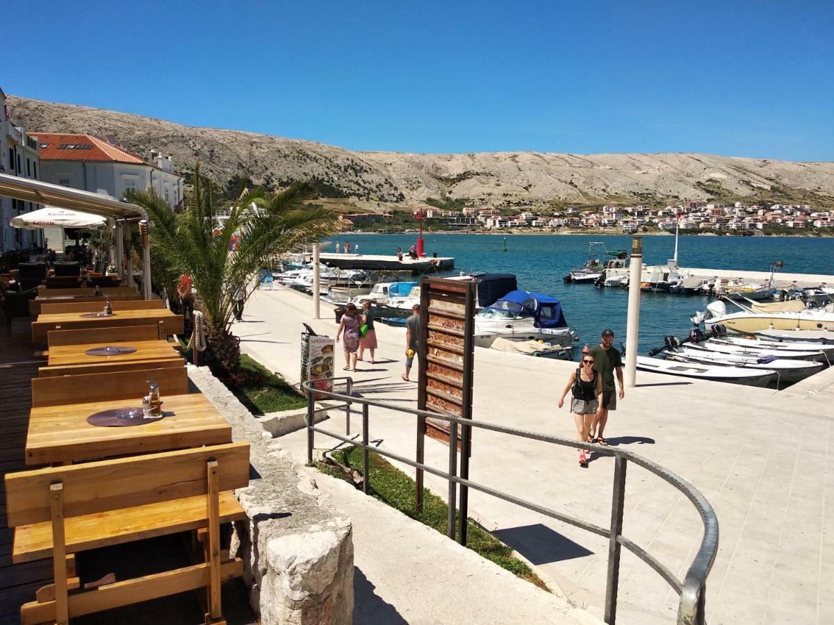 Kuca Za Odmor Matko House Matko Villa Pag Town Buitenkant foto